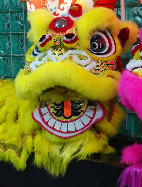 istock Chinese lion mask or lion head 1368438837