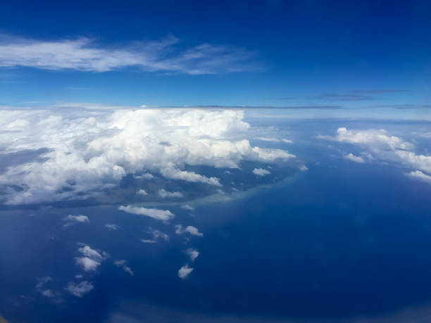 istock Aerial view of hawaii 1368465776