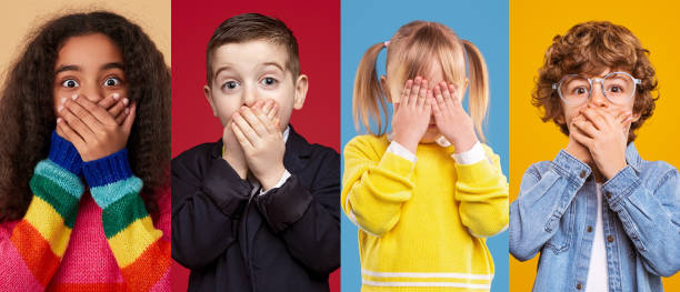 collage con bambini diversi stupiti - hands covering eyes foto e immagini stock