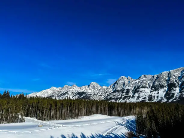 A picture of the Canadian rocky mountains
