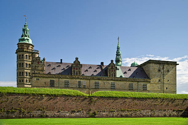 castelo de kronborg - kronborg castle imagens e fotografias de stock