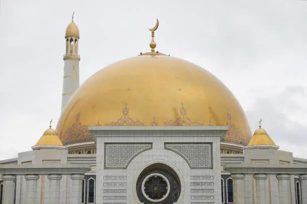 Photo of The Mosque built in honor of Turkmenbashi,  Ashgabat, Turkmenistan
