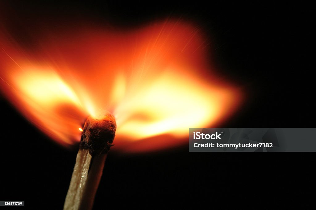 Zolfanello fiamma - Foto stock royalty-free di Reazione chimica