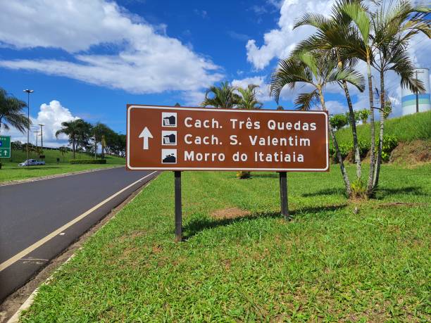 istock Sign indicating the tourist attractions 1368749649