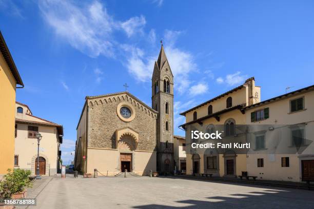 Scarperia E San Piero Tuscan Town In Italy Church Of Saints Jacopo And Philip Stock Photo - Download Image Now