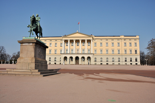 This is Slottet the Norwegian Royal Palace. The flag in the background shows that the King is present in the building.
