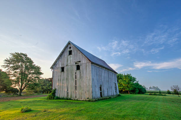istock Old Abandoned barn-Howard County, Indiana 1368823841
