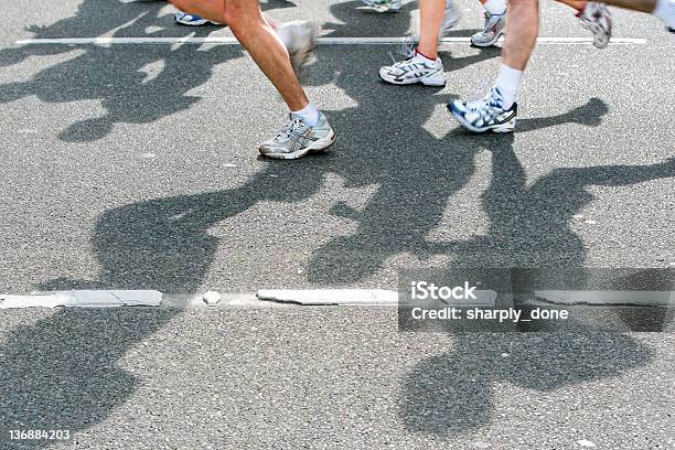 Foto de Xl Corredores De Maratona e mais fotos de stock de Maratona de Boston - Maratona de Boston, Boston - Massachusetts, Maratona de Nova York