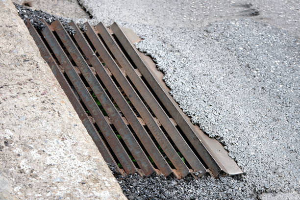 istock dirty grunge floor 1368878866
