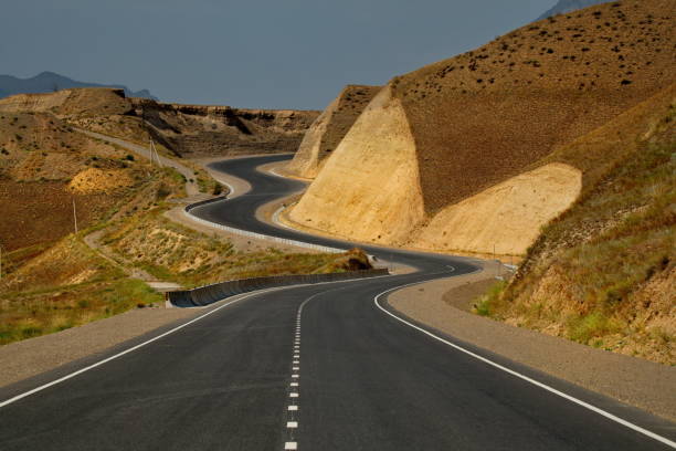 istock Zigzags of the Pamir Tract 1368920298