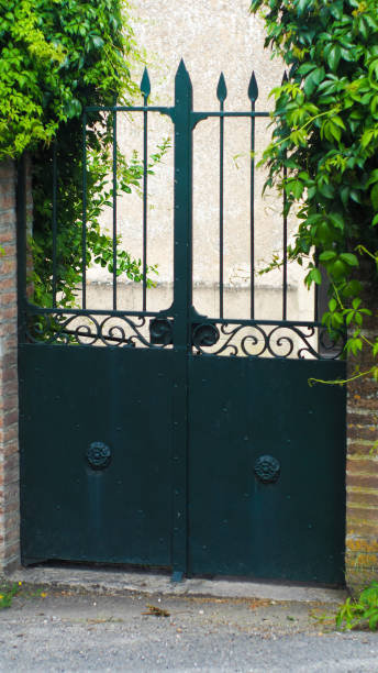 istock Ville de Saint-Antonin-Noble-Val 1368925062