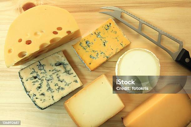 チーズ - オランダのストックフォトや画像を多数ご用意 - オランダ, カビ, カマンベールチーズ