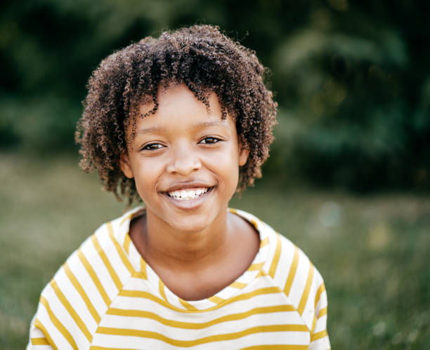 istock Smiling girl portrait 1368938059