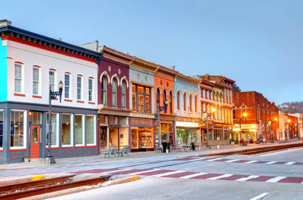 istock Downtown Frankfort, Kentucky 1368967094