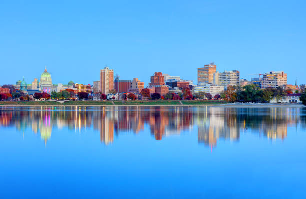 istock Downtown Harrisburg, Pennsylvania Skyline 1368967104