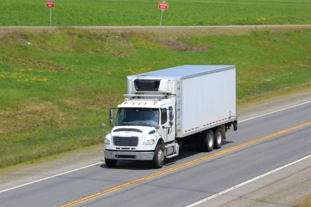 istock Transport truck 1368972922