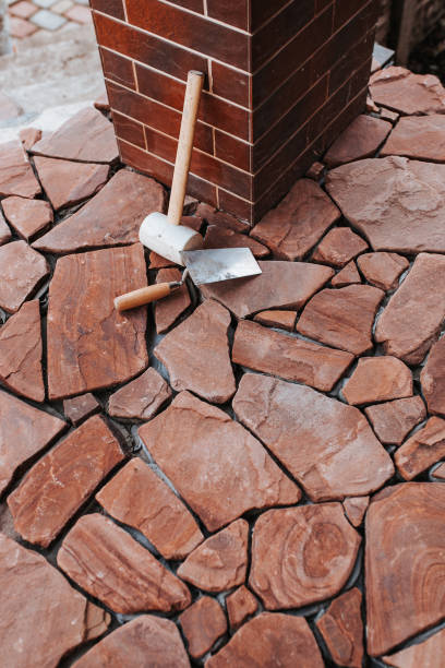 istock Professional installation of tiles on glue 1368982493