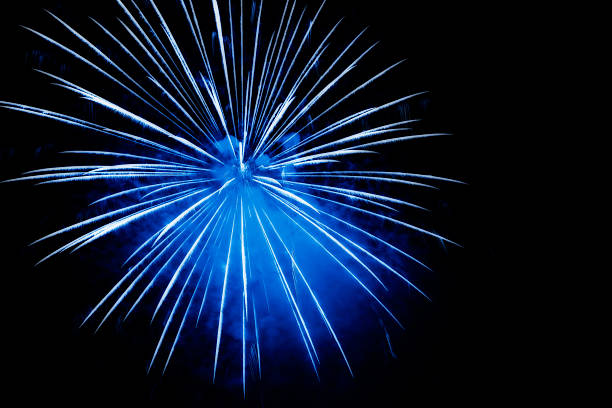 blue ogni wybuch - firework display pyrotechnics isolated horizontal zdjęcia i obrazy z banku zdjęć