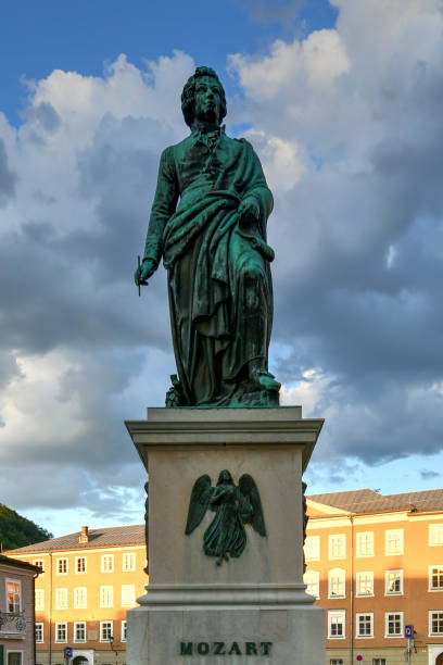 istock Mozartplatz - Salzburg, Austria 1368996987