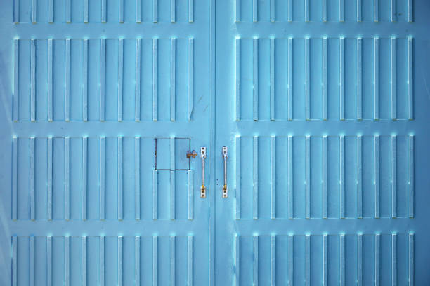 Background material & Architecture