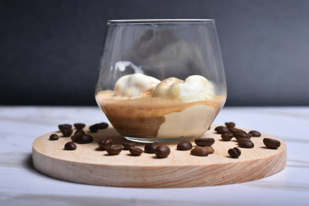istock a glass of affogato 1369047953