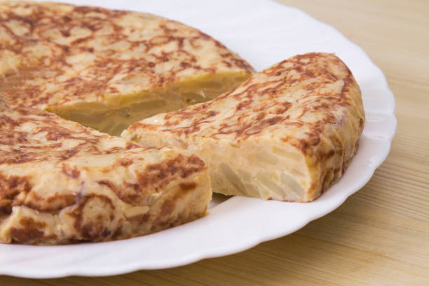 istock Omelet typical of Spanish cuisine 1369087357