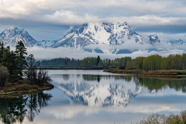 istock Scenic view at Oxbow Bend overlook 1369119569