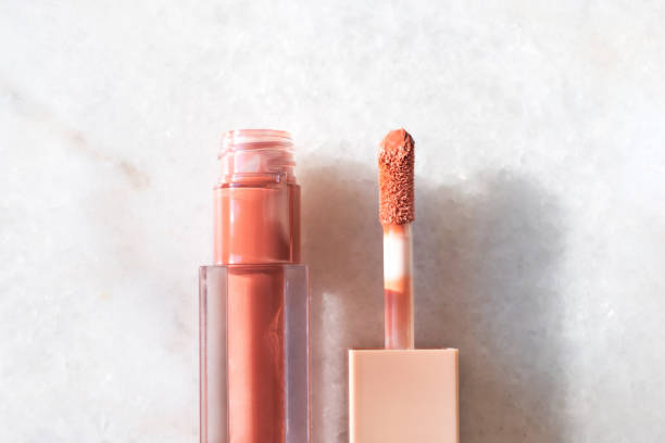 istock Trendy shade of pink lip gloss 1369138649