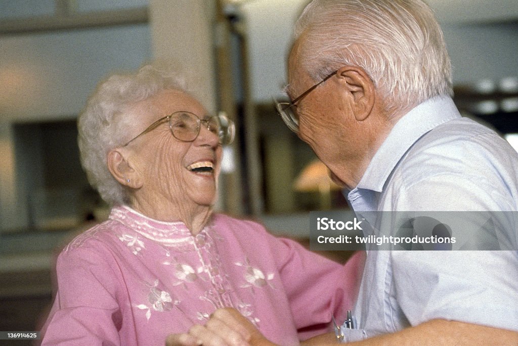 Senior pareja bailando - Foto de stock de Tercera edad libre de derechos