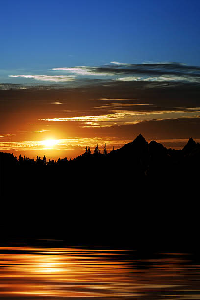 istock XXL mountain lake sunset 136919997