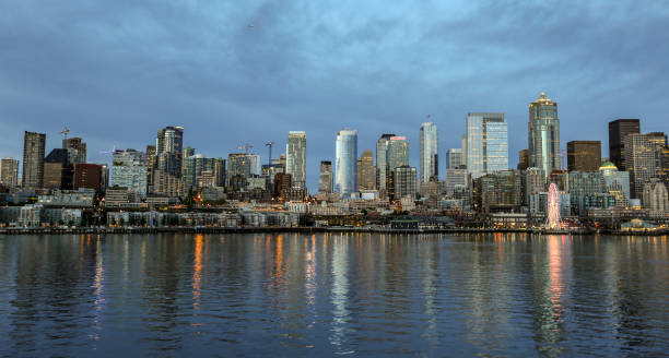 istock Skyline of downtown Seattle, Washington 1369205996