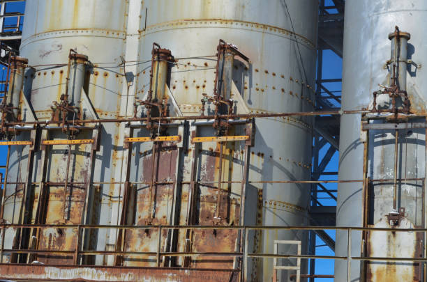 cylinders - tailings container environment pollution imagens e fotografias de stock