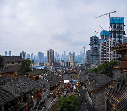 On cloudy days, modern and old buildings alternate in Chongqing