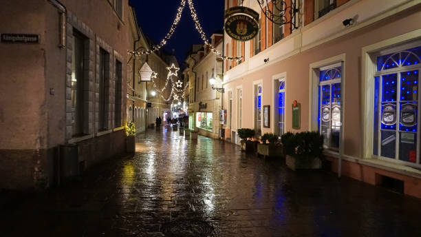 Historic buildings at the famous old town of Baden-Baden Baden-Baden, Germany - December 29, 2021: People going near historic buildings at the famous old town of Baden-Baden kurhaus casino stock pictures, royalty-free photos & images