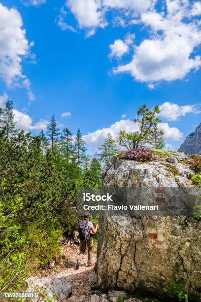 Dolomites Footpath To Lake Sorapiss Stock Photo - Download Image Now