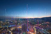 big-data-verbindungstechnik-konzept.jpg?b=1&s=170x170&k=20&c=jjZLBkuvO-p5juUsr7_Fa4tSwRdFwwoQQlIAit6SdRM=