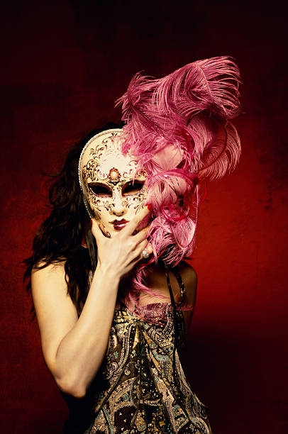 donna con maschera - carnival mask women party foto e immagini stock