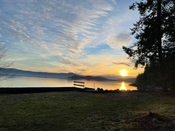 istock Magnificent Awe  perfect Sunset 1369285220