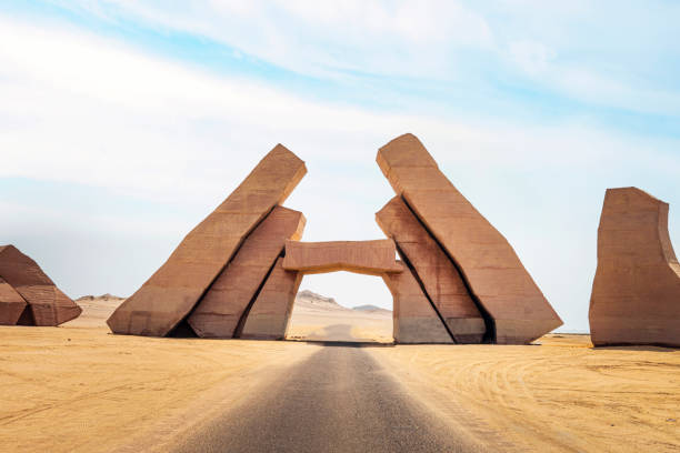 puerta de alá. egipto parque nacional ras mohammed, península del sinaí. áfrica. - arch rock fotografías e imágenes de stock