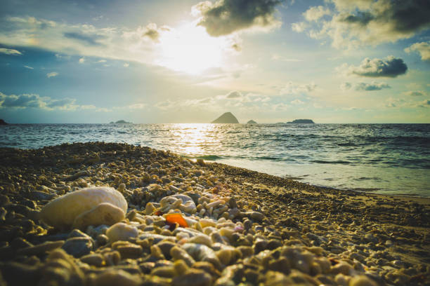 nastrojowe leniwe popołudnie na plaży perhentian island w malezji. - asia color image horizontal terengganu zdjęcia i obrazy z banku zdjęć