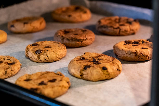 istock Freshly Caked Cookies 1369336359