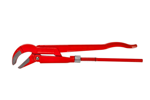 pipe chiave  - adjustable wrench wrench clipping path red foto e immagini stock