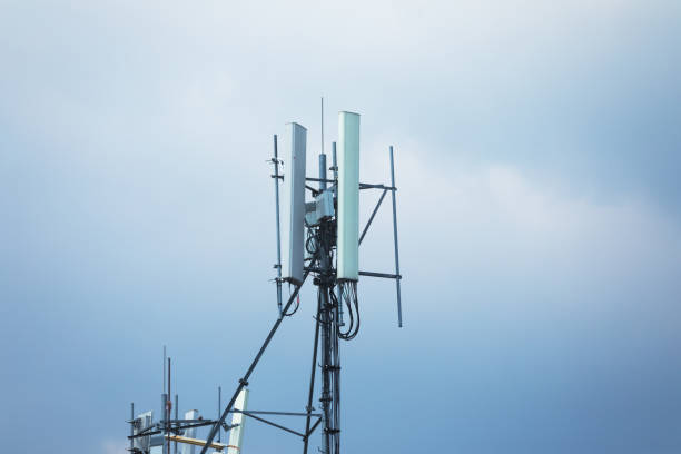 istock Small wireless 4g mast on roof 1369347401