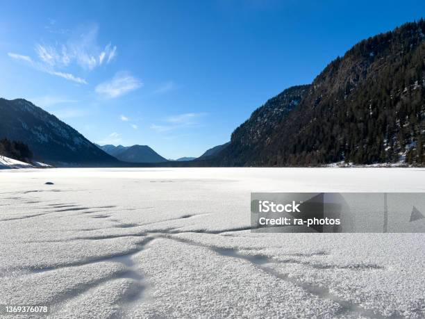 Sylvenstein Dam In Winter Stock Photo - Download Image Now - Beauty In Nature, Cold Temperature, Color Image