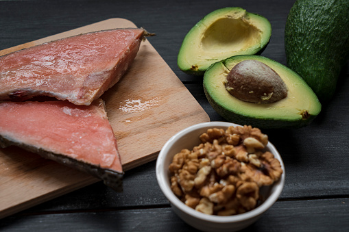 Food with high content of healthy fats