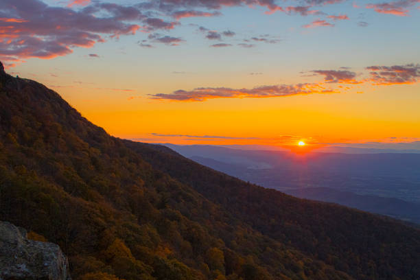 istock Sunset at Shenandoah Valley 1369418891