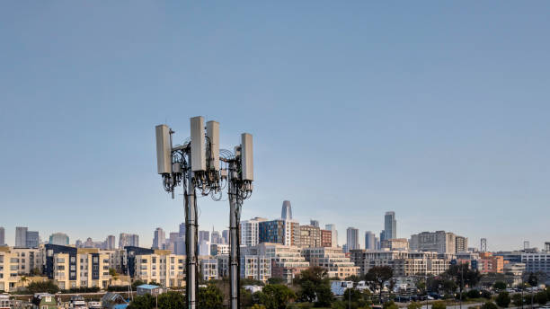 istock 5g Towers in San Francisco 1369476156