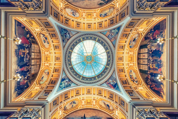 st. stephen's basilica dome - famous place architecture indoors decoration imagens e fotografias de stock