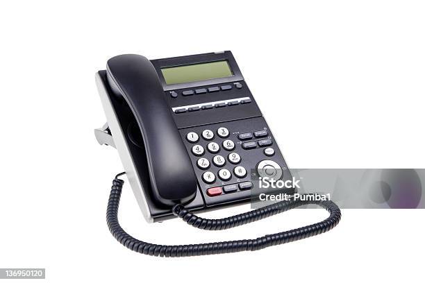 Telefone Preto Grande Plano Isolado Em Fundo Branco - Fotografias de stock e mais imagens de Auscultador - Equipamento de Informação