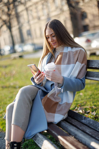istock Time for coffee and social media 1369521929